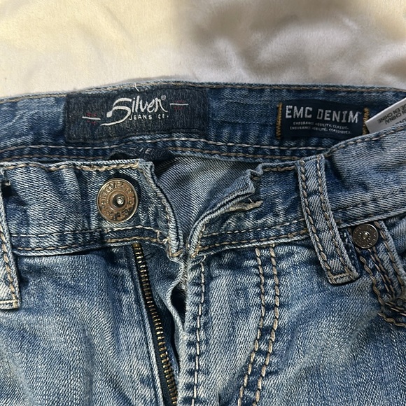 Silver Eddie jeans relaxed tapered fit. size: 30 Waist by 34 Long - Picture 2 of 5